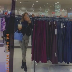 Meet your Posher, Alejandra